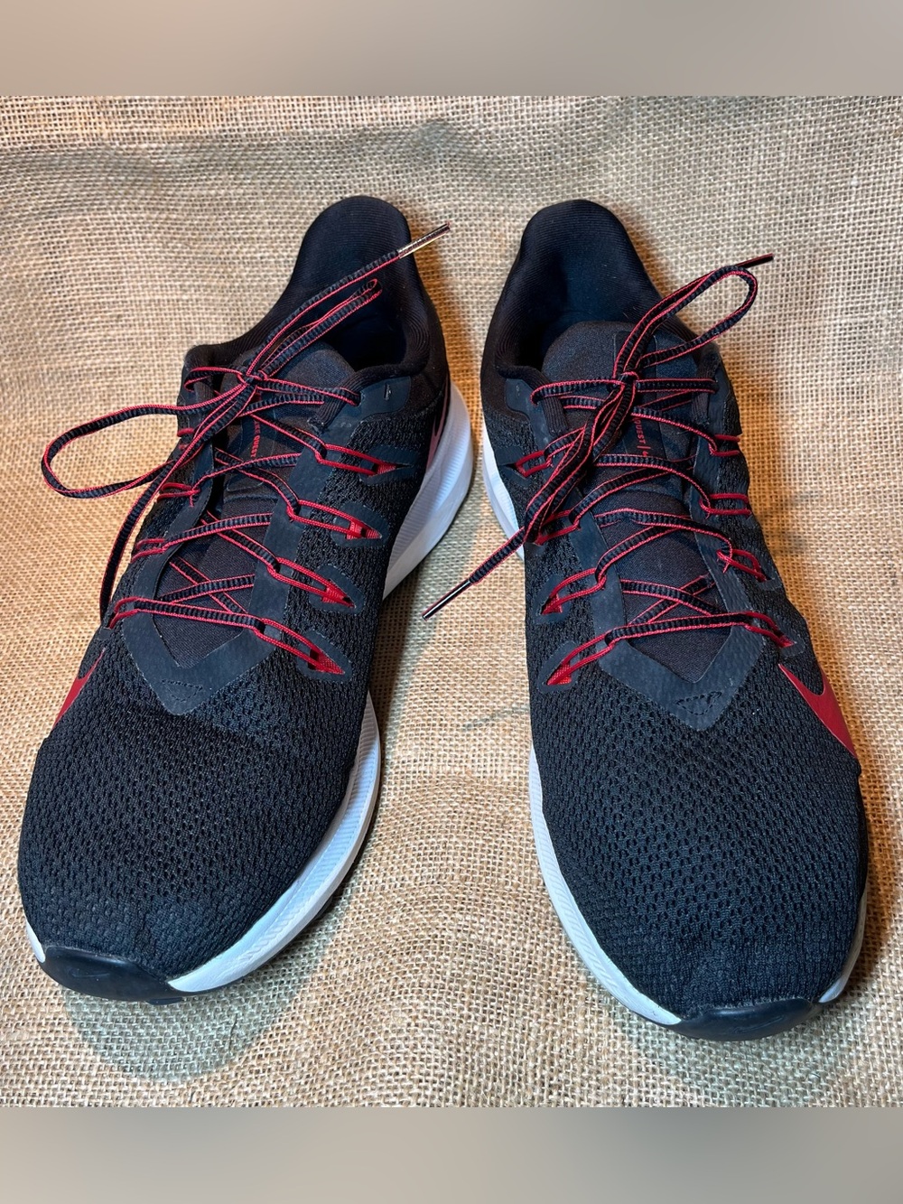 Nike Quest Comfort Running Shoes Black University Red-White CI3787-001 Mens 13
